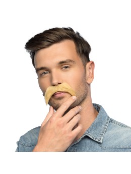 Moustache blonde